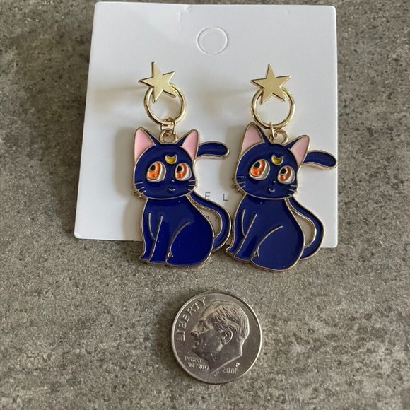 5/$20 Sailor Moon Cartoon Luna Anime Cat Earrings - Picture 3 of 6